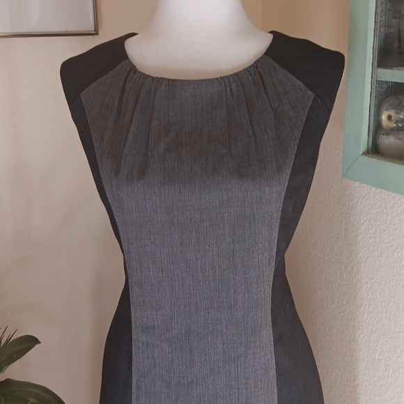 Calvin Klein Gray On Gray Colorblock Dress. - Picture 3 of 11